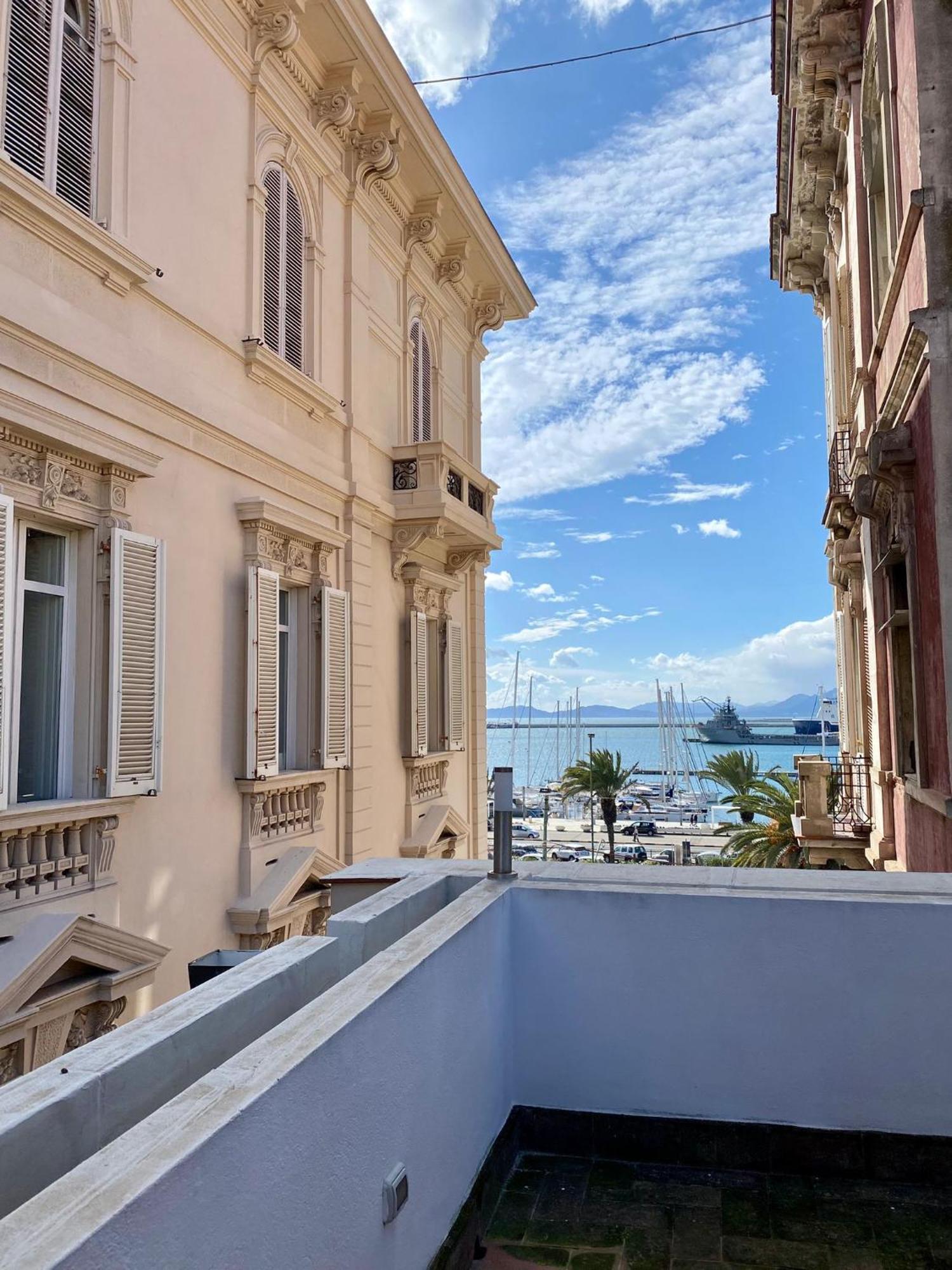 Vicomillesuites Cagliari Dış mekan fotoğraf